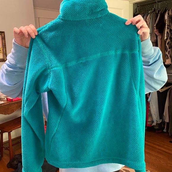 Blue Patagonia Jacket - Picture 2 of 3